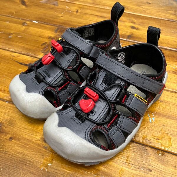 キーン スポーツサンダル 子供用 keen 17cm 水陸両用バ 海 アウトドアシューズ