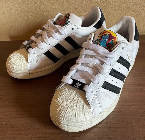 アディダス adidas スーパースター 風神雷神 スリータイズ タトゥー コラボ 22.5cm