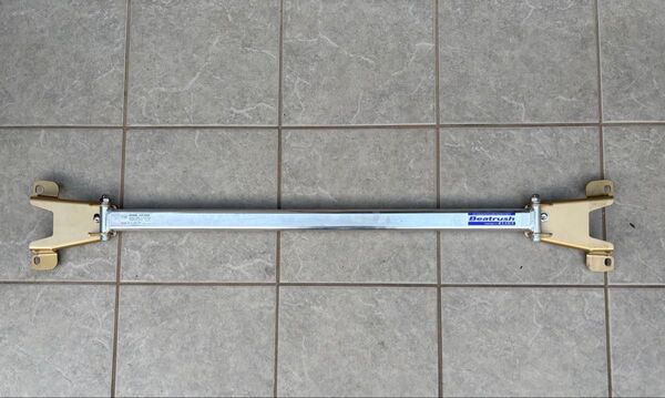 【スバル フォレスター】リアタワーバー レイル ビートラッシュ