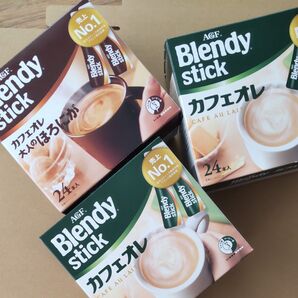 AGF ブレンディ スティック コーヒー カフェオレ 大人のほろにが スティックコーヒー お手軽コーヒー