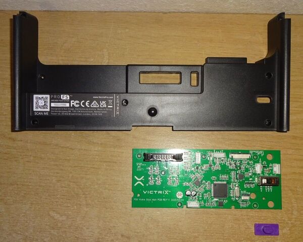 Victrix Pro FS PS5版 メイン基盤及び基盤カバー部分のみ 動作品 PS4版タッチパッド付モデルに換装可能