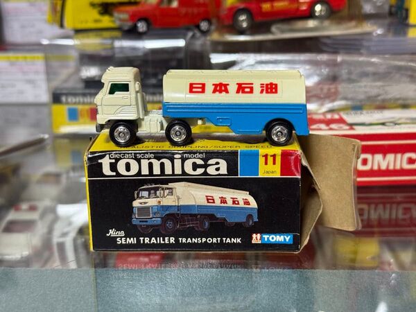 トミカ 黒箱 日野 セミトレーラ トランスポートタンク 日本製 tomica
