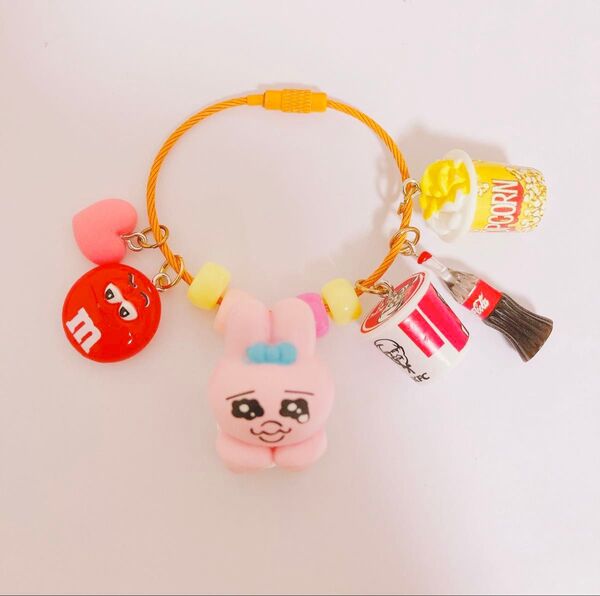 じゃらじゃらキーホルダー おぱんちゅうさぎ