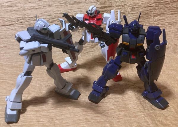 ジム・クゥエル ジム・コマンド 宇宙仕様 ジム寒冷地仕様 1/144・HG/プラモデル/ジャンク品【送料無料】値引き不可