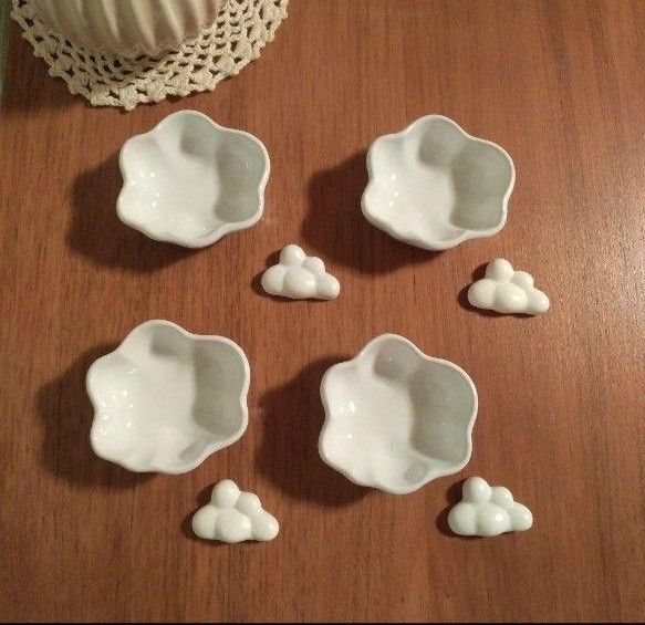 新品 ミニカップ雲形 豆皿 & 白雲型のお箸置き各4個 計8個セットです。 小皿 和食器 食器