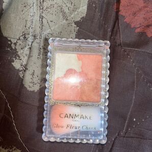 CANMAKE グロウフルールチークス フェアリーオレンジフルール 03番