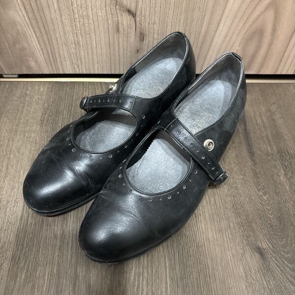 パンプス ブラック ストラップ 本革 お仕事