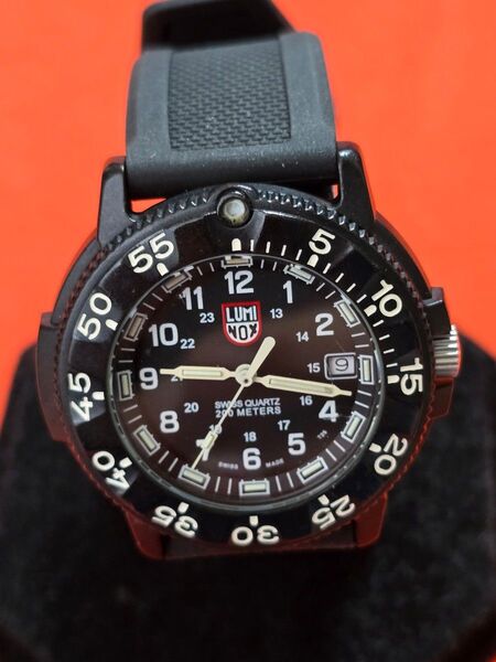 ●超特価・超美品・LUMINOX 3000/3900 QZ・新品未使用ストラップ・アメリカ海軍御用達