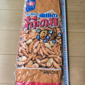 新品未使用☆亀田の柿の種 クッション ビッグサイズ