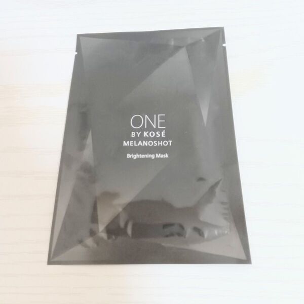 【ONE BY KOS】メラノショットブライトニングマスクサンプル1枚