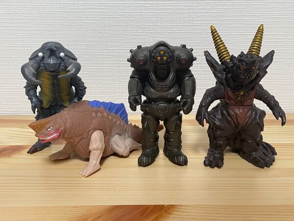 ウルトラマン 怪獣 ソフビ 4体セット ウルトラマンギンガ ウルトラレプリカ