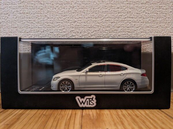 WITZ 1/43 日産 フーガ 370GT ハイブリッド クリスタルホワイトパール レジンモデル 絶版
