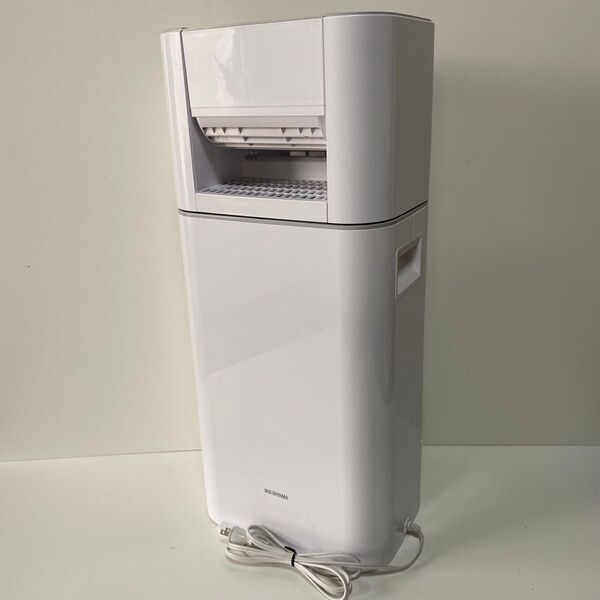 アイリスオーヤマ サーキュレーター 衣類乾燥除湿機 IJD-150-WH