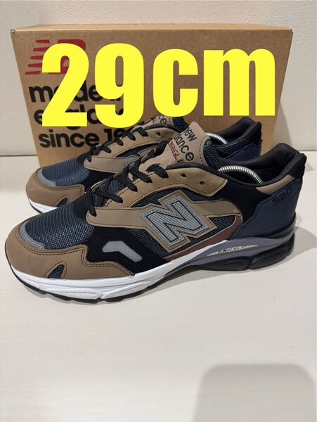 New Balance "Tan/Brown/Navy" M920INV 29cm