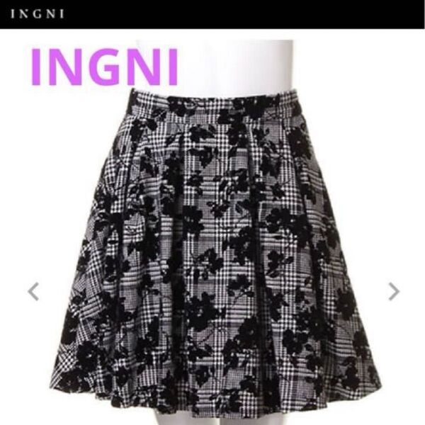 INGNI グレンチェックタックフレアスカート 花柄 チェック 黒 ミニスカート スカート
