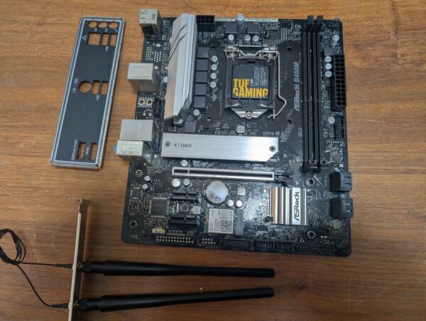 マザーボード ASRock B460M 無線LAN内蔵 BTOパソコン抜取り品 動作確認済み