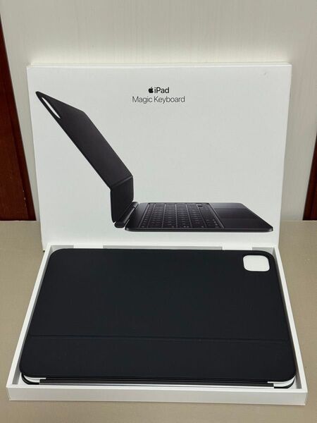 iPad Pro 11インチ M4用 Magic Keyboard 限定保証あり