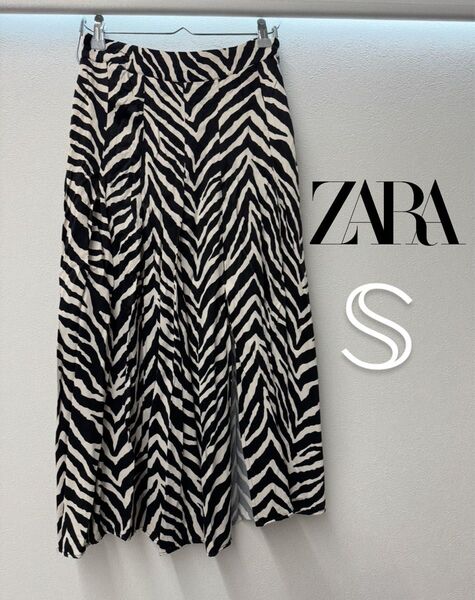 【美品】ZARA ゼブラ柄プリーツスカート Sサイズ