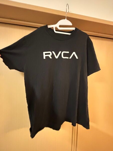 RVCA Tシャツ