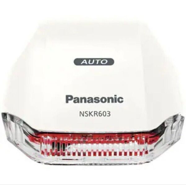 パナソニック Panasonic LED かしこい テールライト NSKR603 自動点灯 消灯