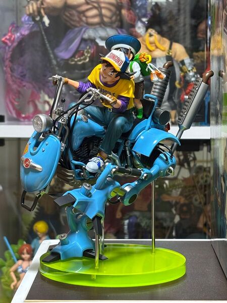 デスクトップリアルマッコイEX ドラゴンボールZ 孫悟空&悟飯&二足歩行ロボット