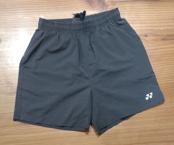 ヨネックス YONEX パンツ テニス バドミントン レディースM グレー 匿名 ハーフパンツ