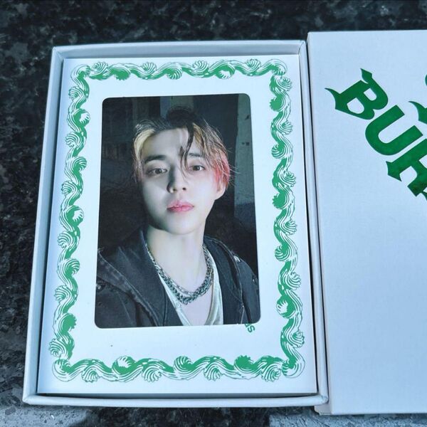 SEVENTEEN HAPPY BURSTDAY キット エスクプス