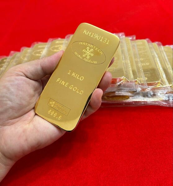 ゴールドバー 金塊 純金インゴッド1kgモデルのレプリカ品