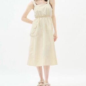 GU テックジャンパースカート ナチュラル