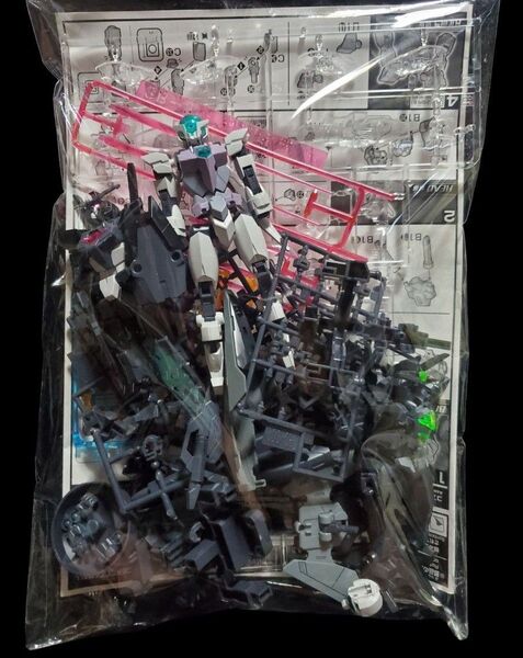ガンダムベース限定 HG 1/144 コアガンダム&コアガンダムII&アルスコアガンダム ロービジビリティVer.(3体セット)