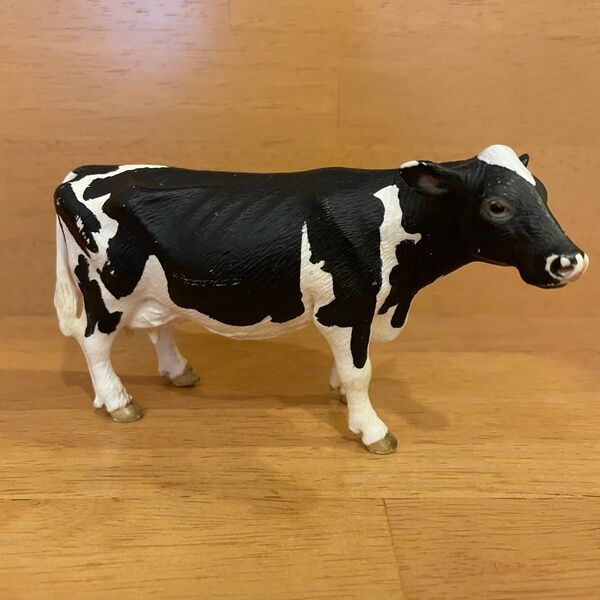 Schleich シュライヒ 牛 廃盤 レア 置き物 フィギュア 人形 乳牛 ホルスタイン