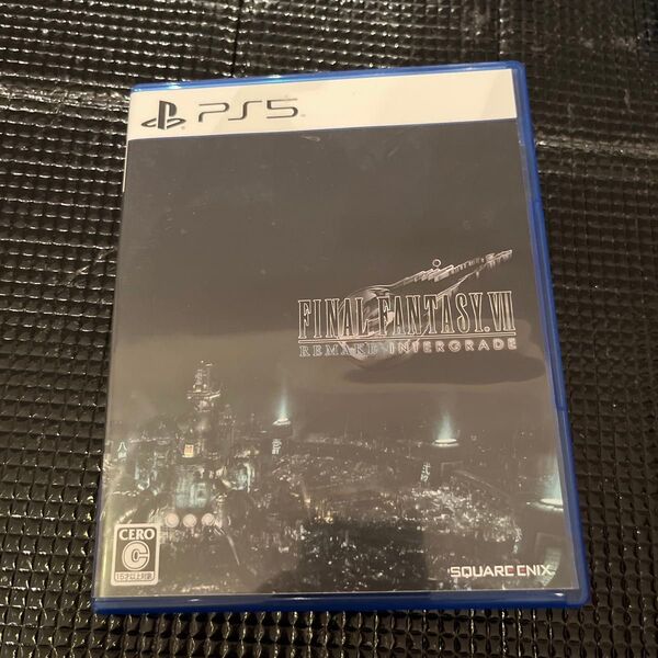 【PS5】 ファイナルファンタジーVII リメイク インターグレード