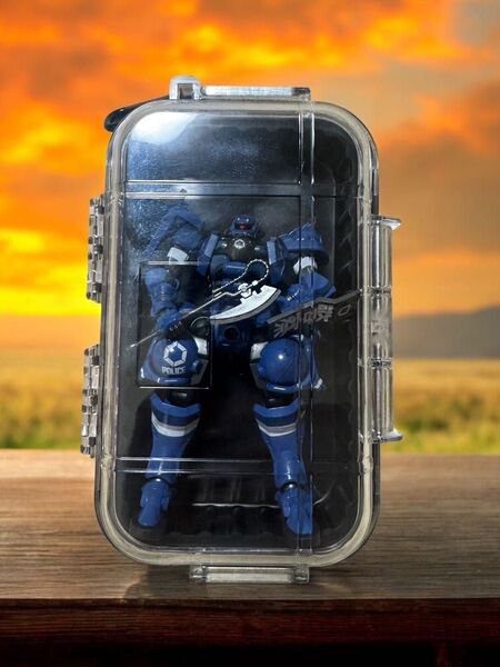 推し活 ガンプラを持ち歩こう! HG 軍警ザク 塗装済完成品!!
