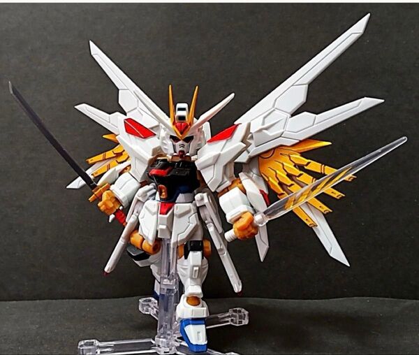 モビルスーツアンサンブル 28【BOX版】ストライクフリーダム弐式 +プラウドディフェンダー +専用武器セット (未使用品)