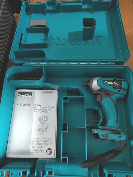 未使用 マキタ TD146DX 18V 充電式インパクトドライバ ケース付 makita