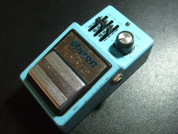 Maxon PQ-9 Parametric EQ