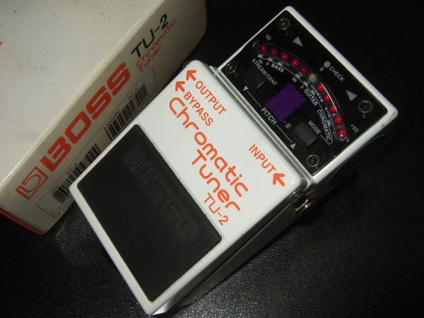 箱付属 美品 BOSS TU-2 Chromatic Tuner クロマチックチューナー