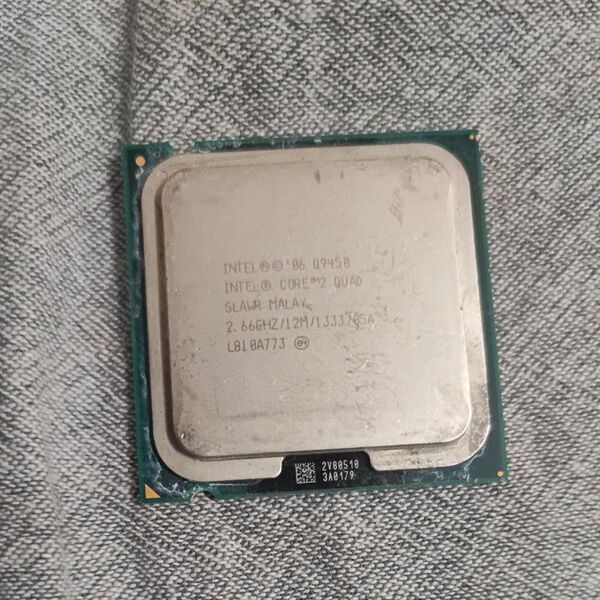 CPU Intel Core 2 Quad Q9450 2.66GHz SLAWR Socket LGA775 4コア