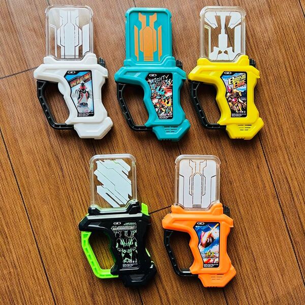仮面ライダーエグゼイド ガシャット5個セット⑦
