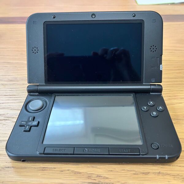ニンテンドー3DS LL ジャンク品 ブラック 充電可能 画面がつきません