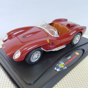 1/18 FERRARI 1958 250 TESTA ROSSA