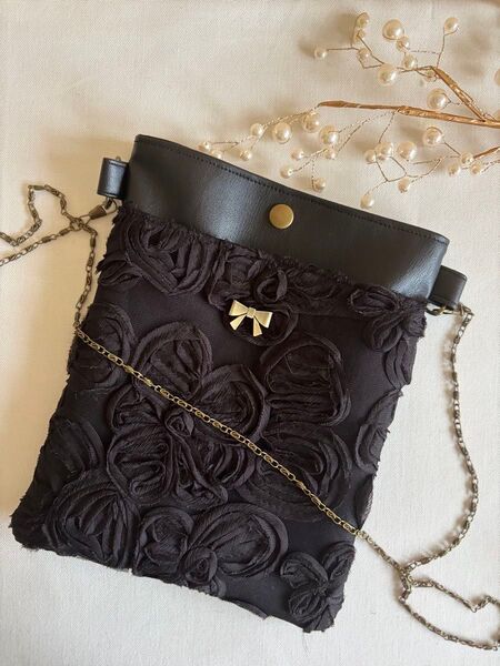 ポシェット*シフォン生地ショルダーバッグ*フェイクレザー*サコッシュ*金具アンティークゴールド