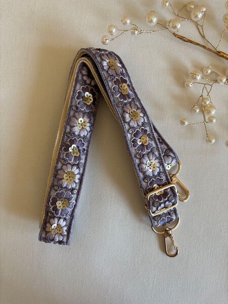 インド刺繍リボンショルダーベルト*スマホショルダーストラップ*カメラストラップ