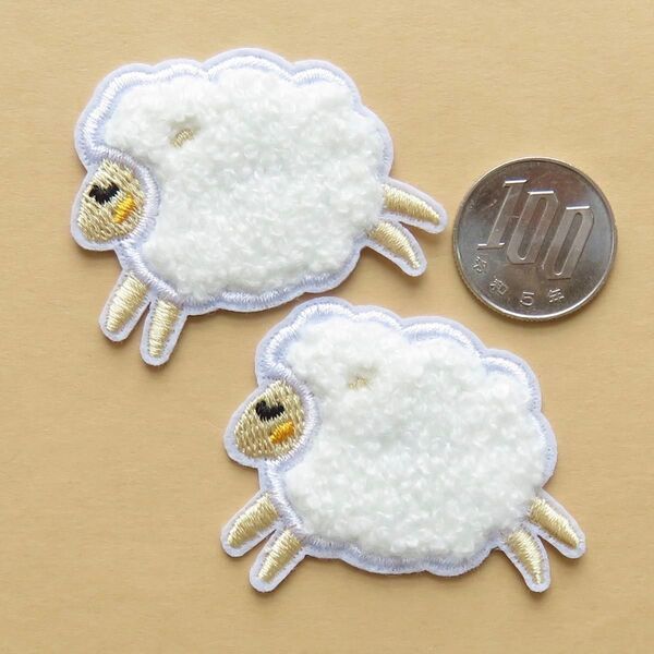 【2枚セット】ふわふわ ひつじ 刺繍 アイロン ワッペン アップリケ mk-23 手芸用品 アレンジ パッチ
