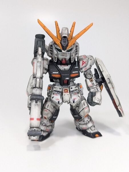 ガンダムコンバージ ニューガンダム 部分塗装 リペイント converge