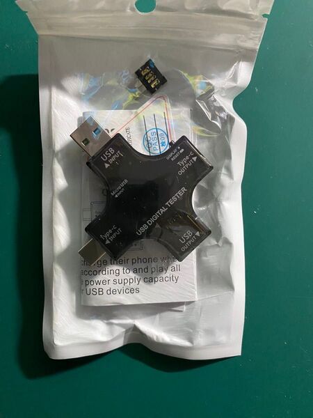 USBデジタルテスターMicro USB電圧電流チェッカーIPSカラーデジタルLCD電圧電流、抵抗Amazon参考価格 1888円