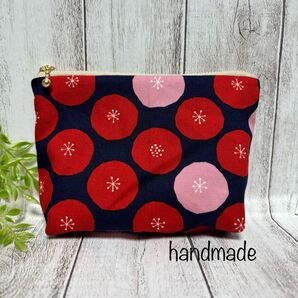44【ハンドメイド】あんぱん柄風 ポーチ 化粧ポーチ 小物入れ コスメポーチ マルチポーチ マチありポーチ サニタリーポーチ