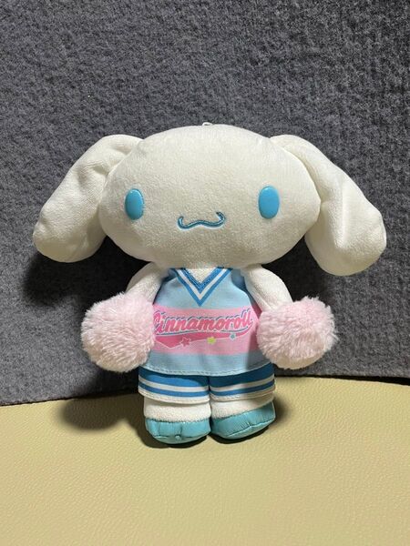 シナモロール 手が動くチアマスコット ぬいぐるみ シナモンロール