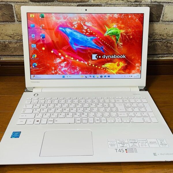 Windows11/メモリー8GB/新品SSD256GB 初期設定済み!