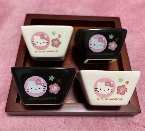 サンリオ キティちゃん角小鉢 長期保管品